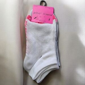 💖Women's Betsey Johnson Ankle Socks Size 5-10 (6 Pairs)